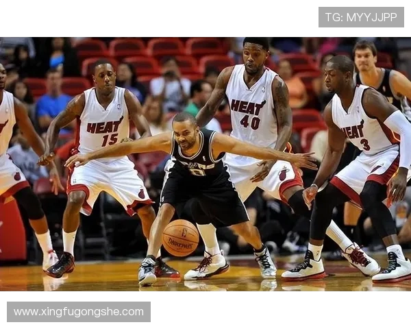 2010年热火与骑士经典对决录播回顾精彩瞬间重温篮球盛宴