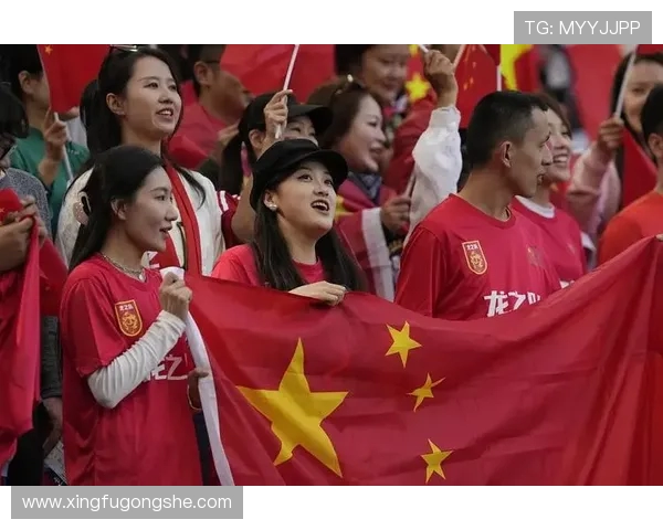 国足与武汉卓尔精彩对决视频回顾球迷热议赛场瞬间与精彩进球