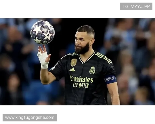 皇马逆转拜仁惊险晋级本泽马加时赛绝杀成英雄